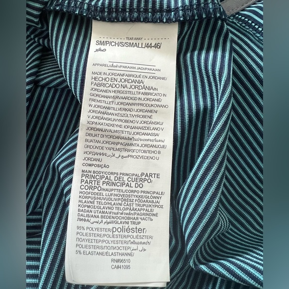 🔥Under Armour Men's Stripe Performance Polo 1321344 448 SIZE SMALL NWT $60.00 - Picture 14 of 16